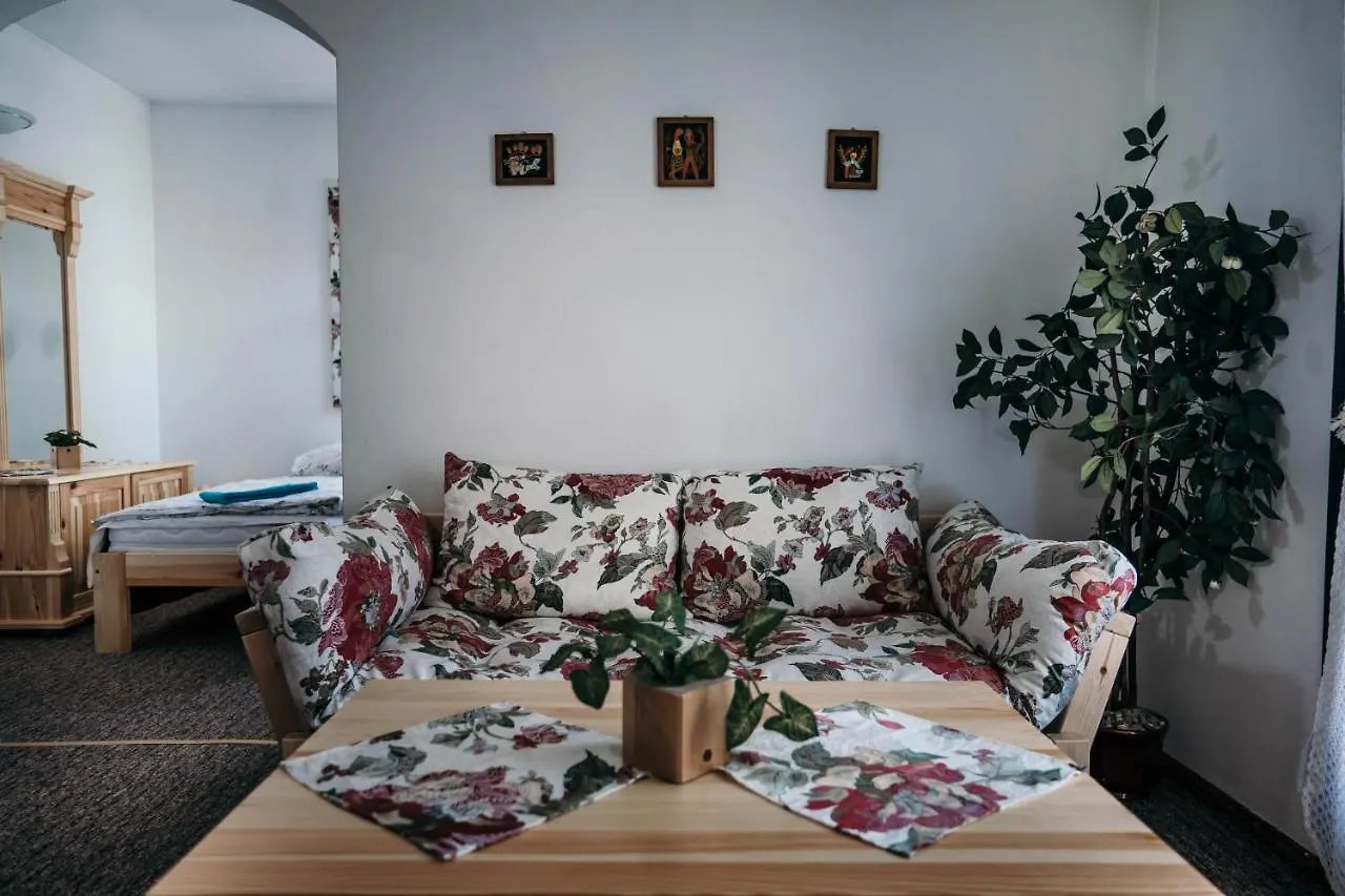Albergue Miedzynarodowe Schronisko Mlodziezowe Ptsm Szarotka Zakopane 0*,  Polonia
