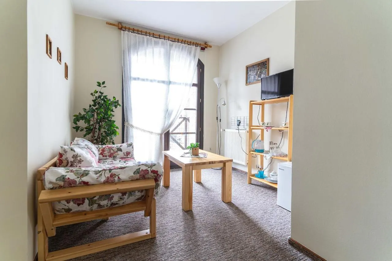Albergue Miedzynarodowe Schronisko Mlodziezowe Ptsm Szarotka Zakopane Polonia