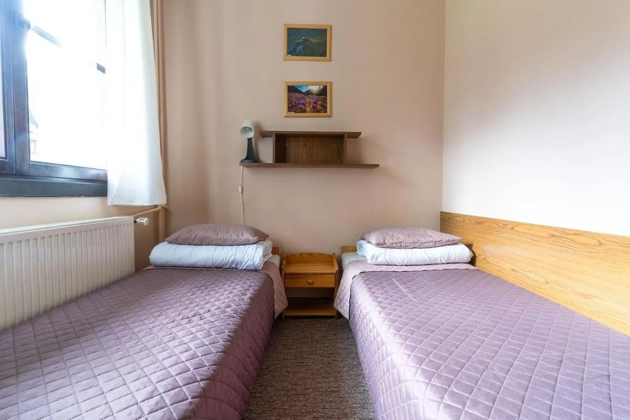 Hostal Albergue Miedzynarodowe Schronisko Mlodziezowe Ptsm Szarotka Zakopane Polonia