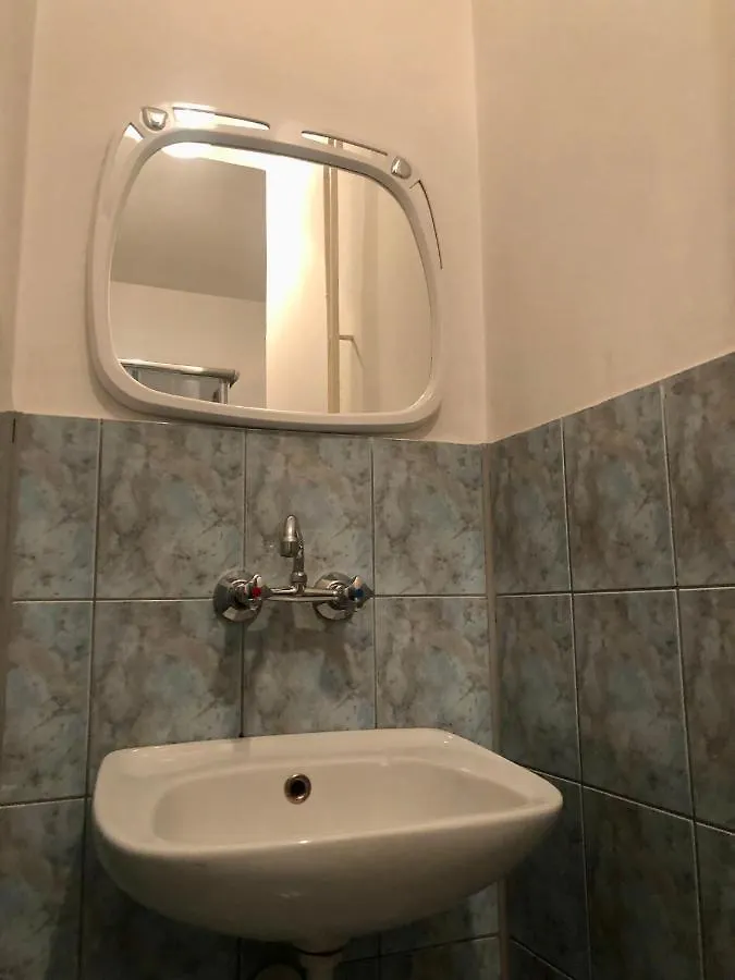 Hostal Albergue Miedzynarodowe Schronisko Mlodziezowe Ptsm Szarotka Zakopane Polonia