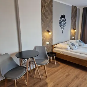 Na Grani Konukevi