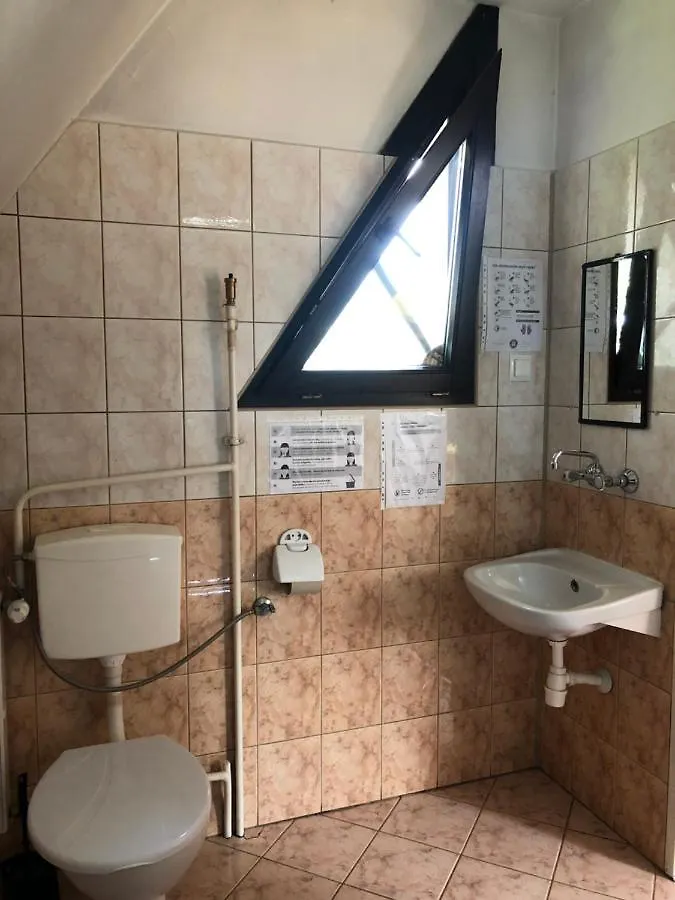 Hostel Miedzynarodowe Schronisko Mlodziezowe Ptsm Szarotka Zakopane